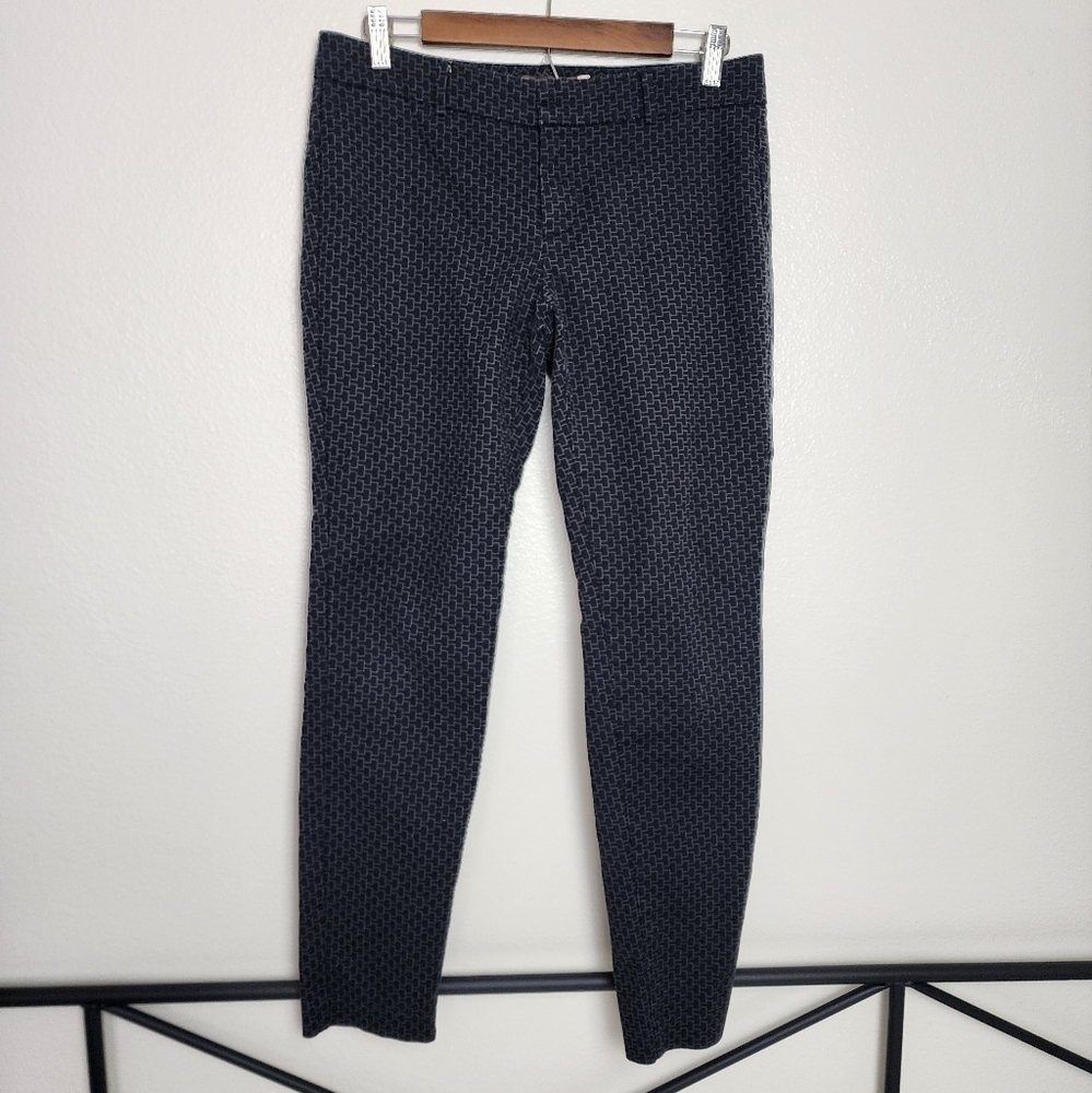 Crosby Black & Gray Flat Front Geometric Print Women's Skinny Pants Size 6